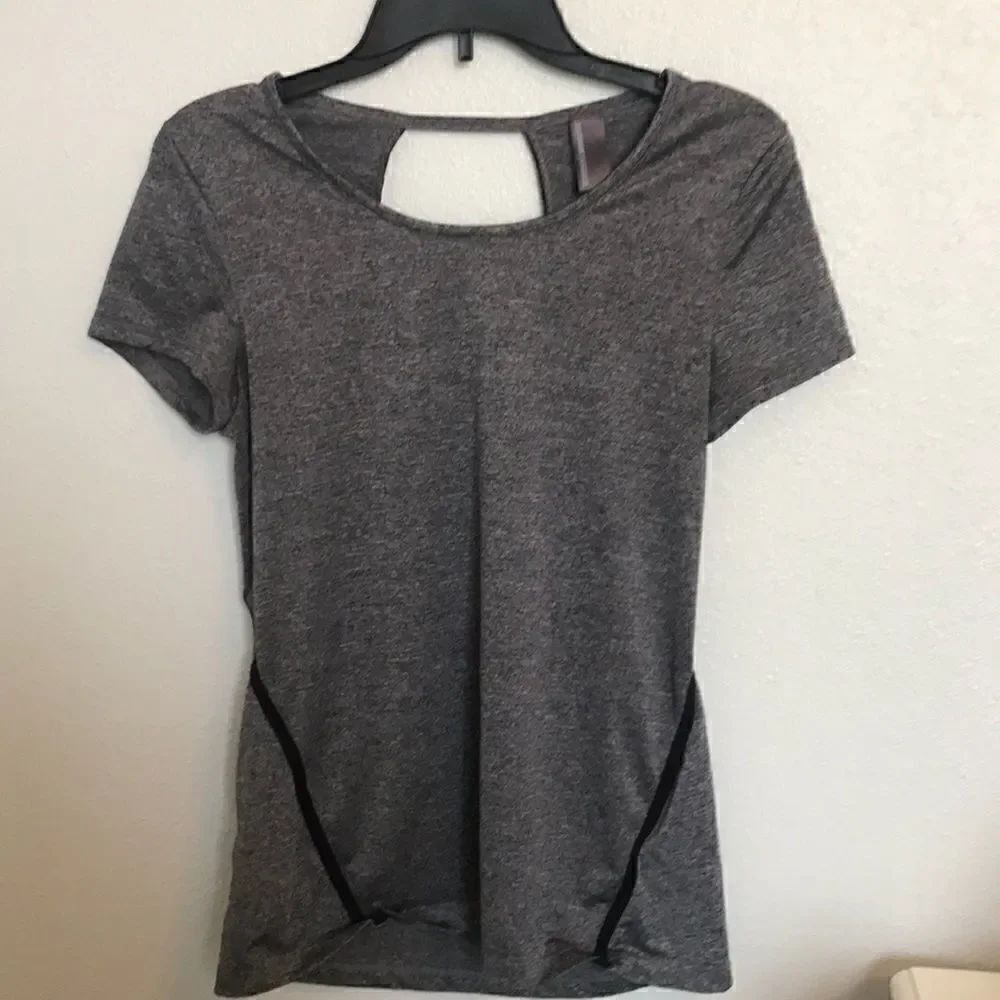 ❤️Mondetta Workout Top 